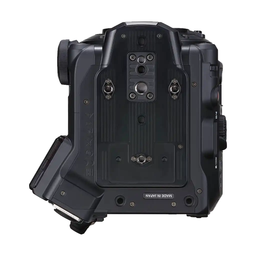Canon EOS C300 Mark III Digital Cinema Camera Body (EF Lens Mount) - Image 3