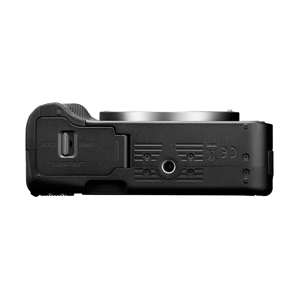 Canon EOS R50 V Mirrorless Camera - Image 6