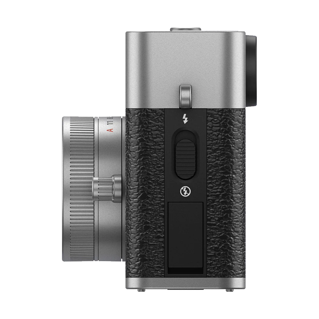 Fujifilm X half Digital Camera (Silver) - Image 4