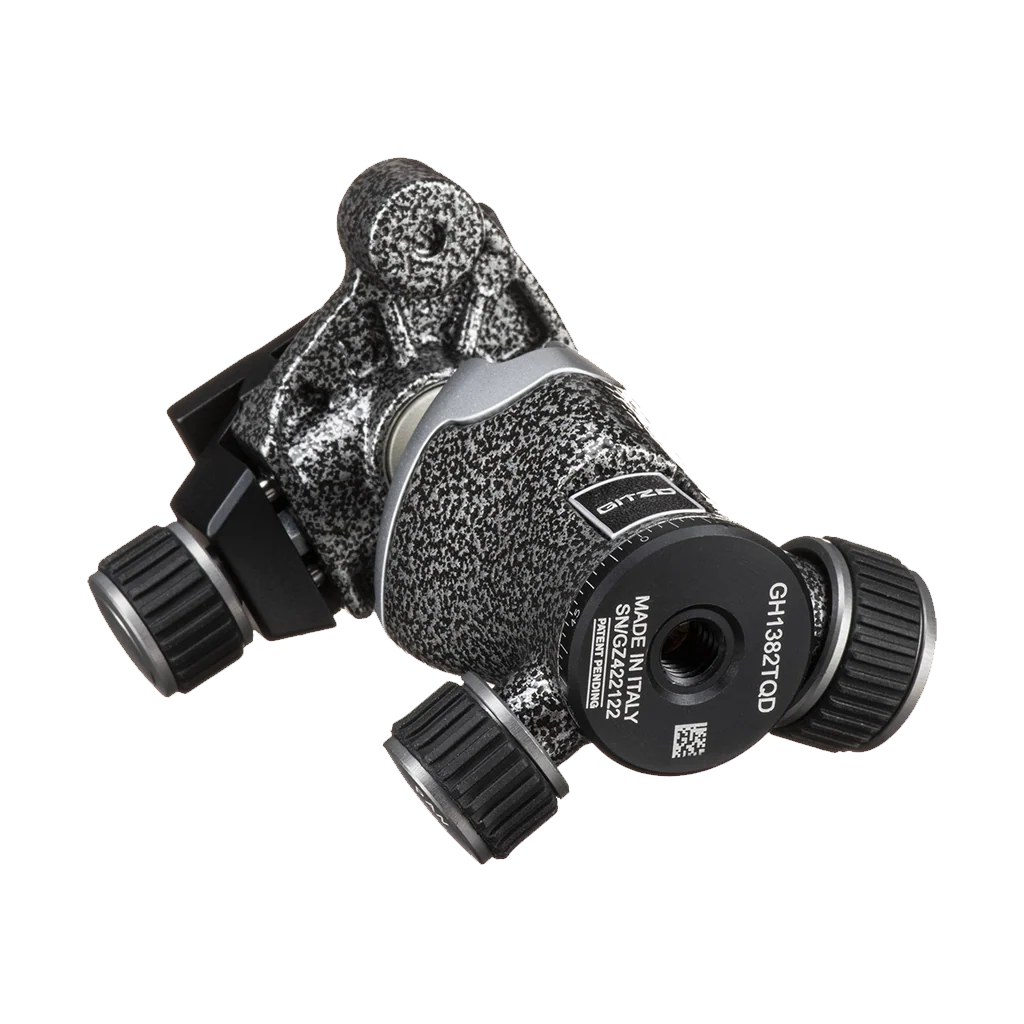 Gitzo GH1382TQD Series 1 Traveler Center Ball Head - Image 2