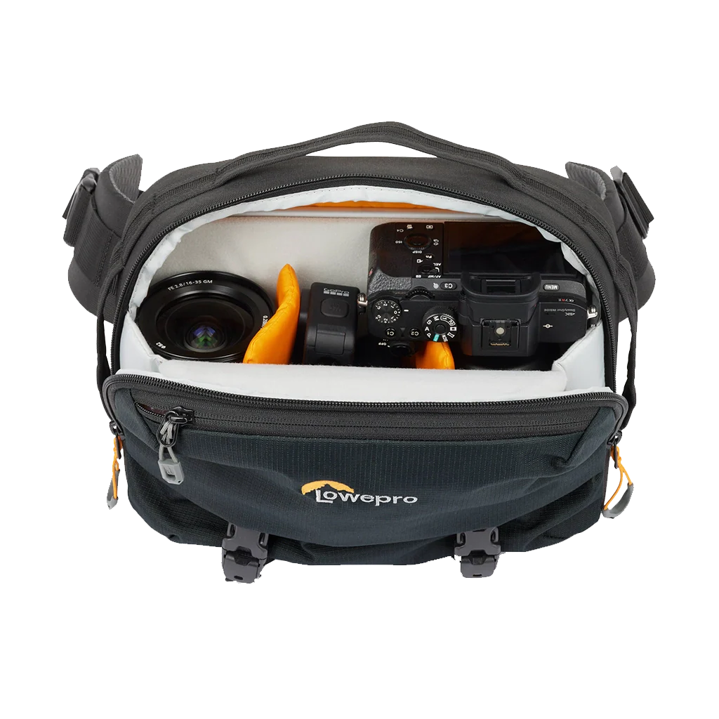 Lowepro Trekker Lite SLX 120 Sling-Style Camera Bag (Black) - Image 2