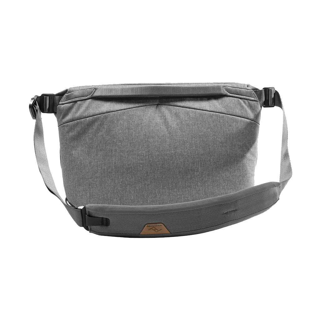 Peak Design Everyday Sling 10L v2 (Ash - PFAS-Free) - Image 3