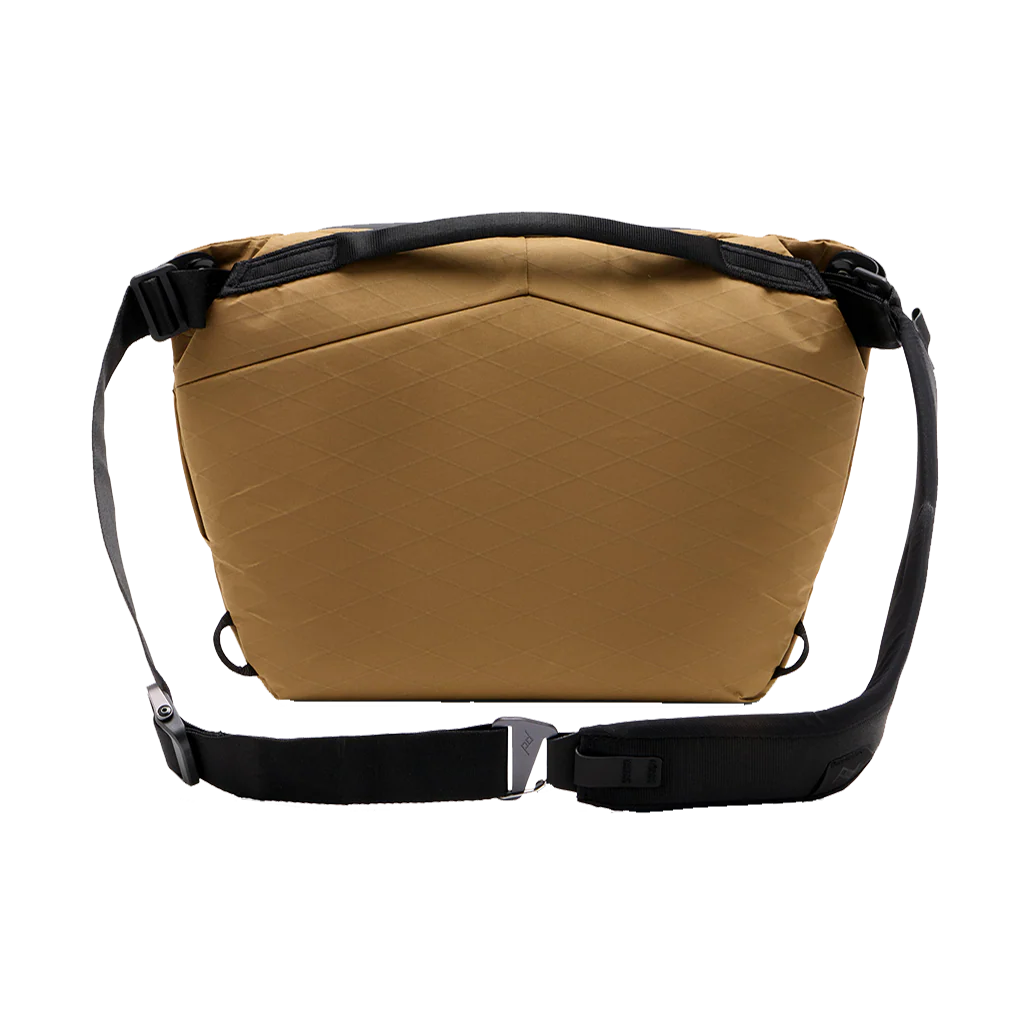 Peak Design Everyday Sling 6L v2 (Coyote - X-Pac) - Image 3