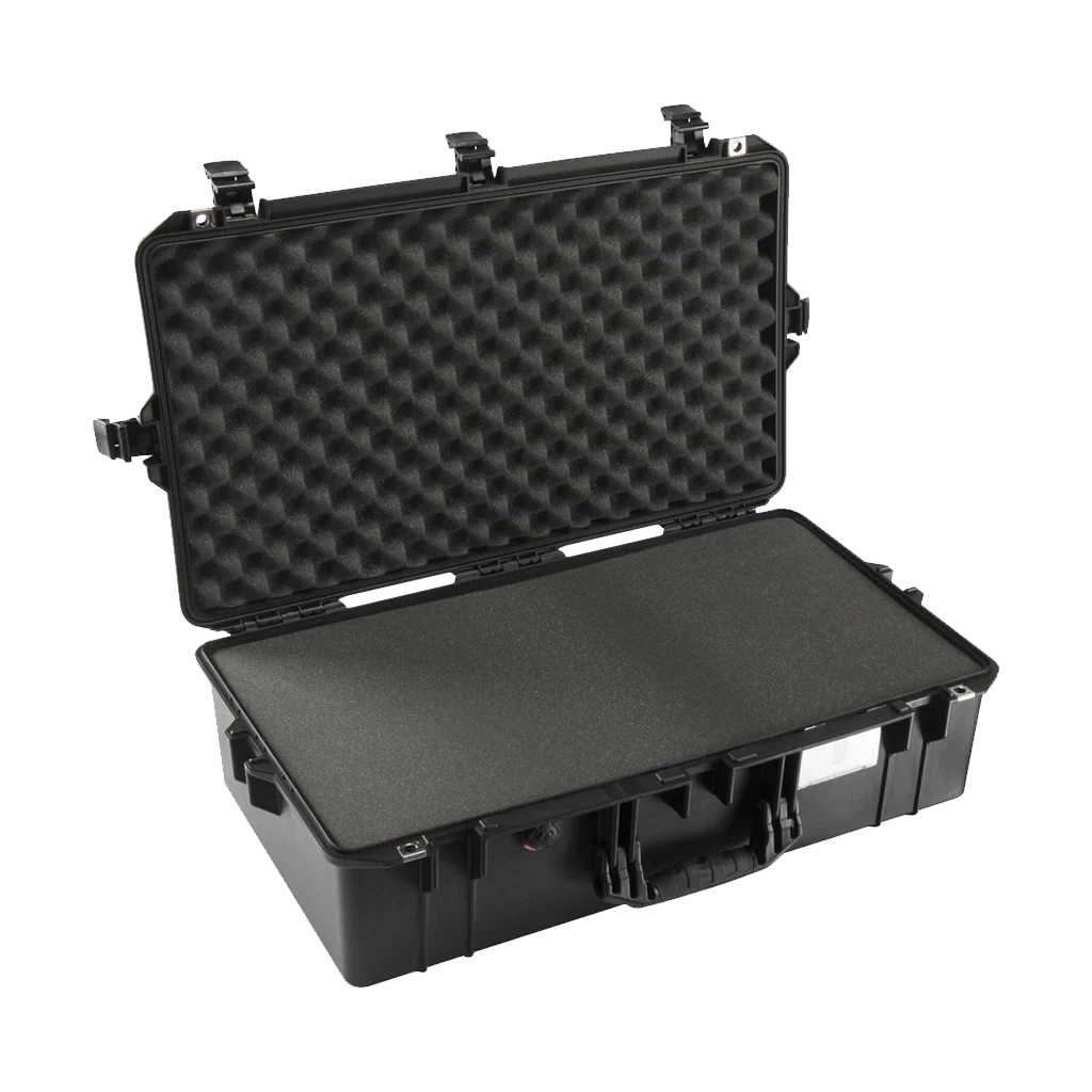 Pelican 1605 Air Case with Pick-N-Pluck Foam (Black) - Image 2
