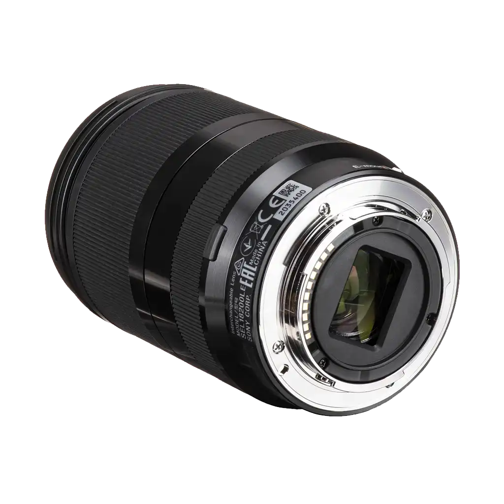 Sony E 18-200mm f/3.5-6.3 OSS LE Lens - Image 2