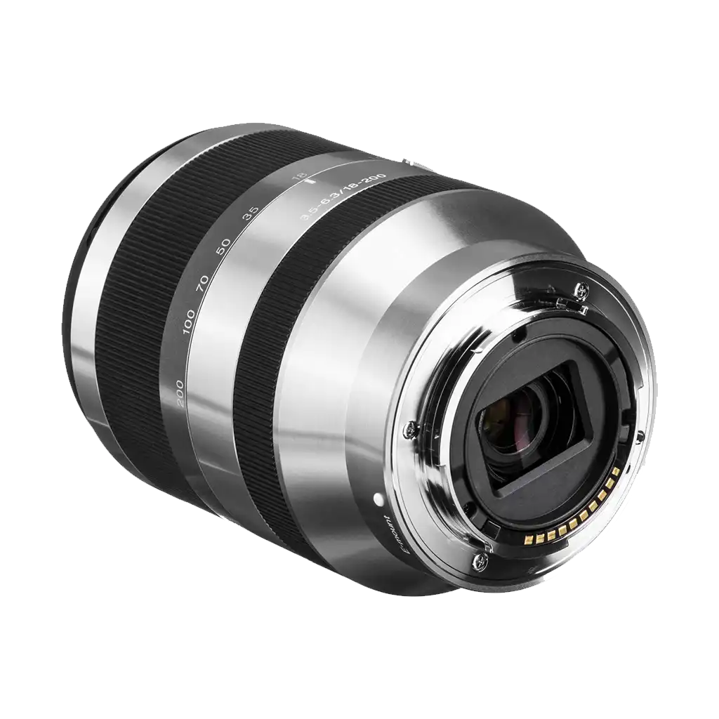 Sony E 18-200mm f/3.5-6.3 OSS Lens (E Mount) - Image 2