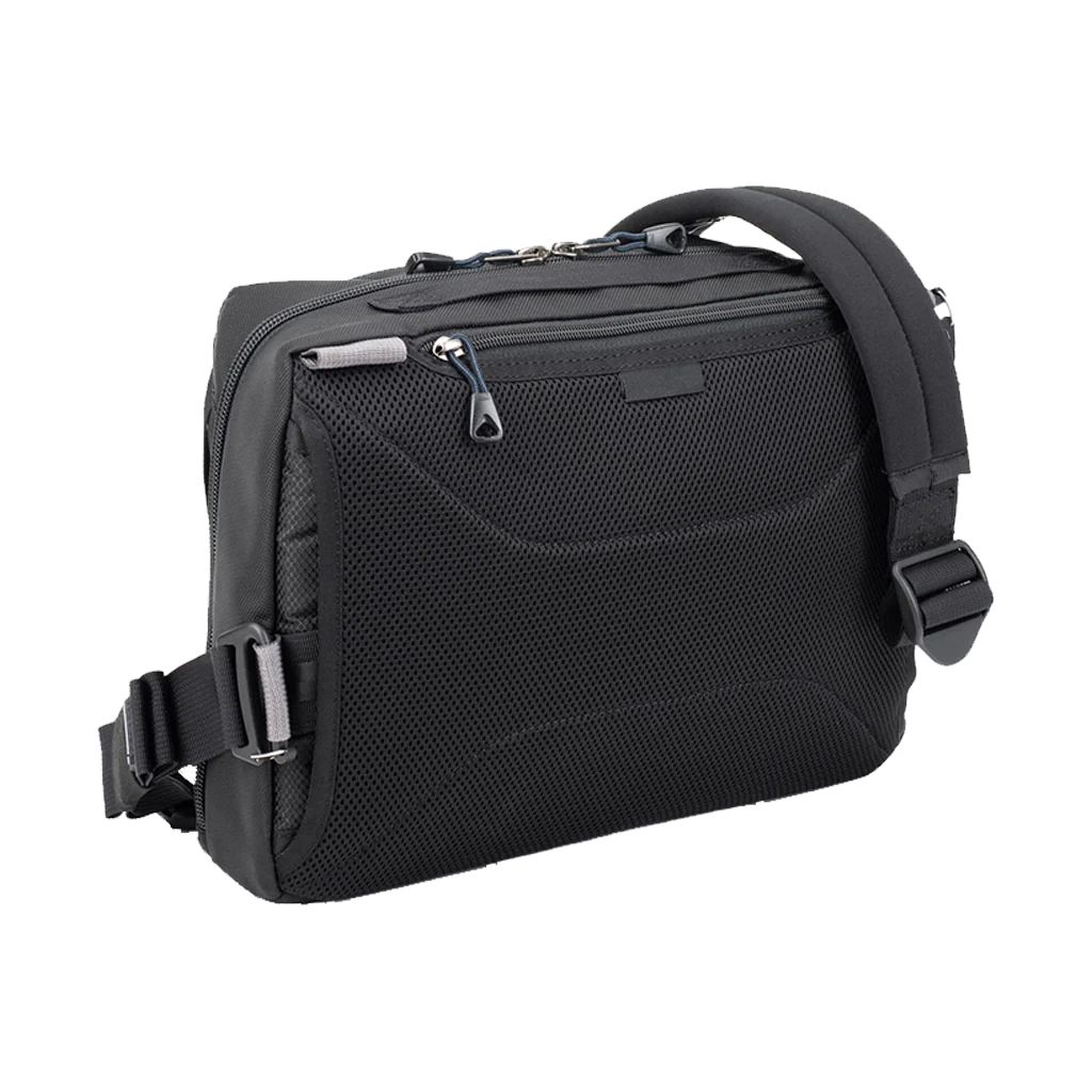 Think Tank Photo PressPass 20 Camera Bag - Image 2