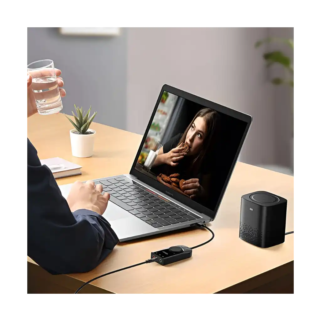 UGREEN CM129-40964 USB-A to 3.5mm External Stereo Sound Adapter - Image 4